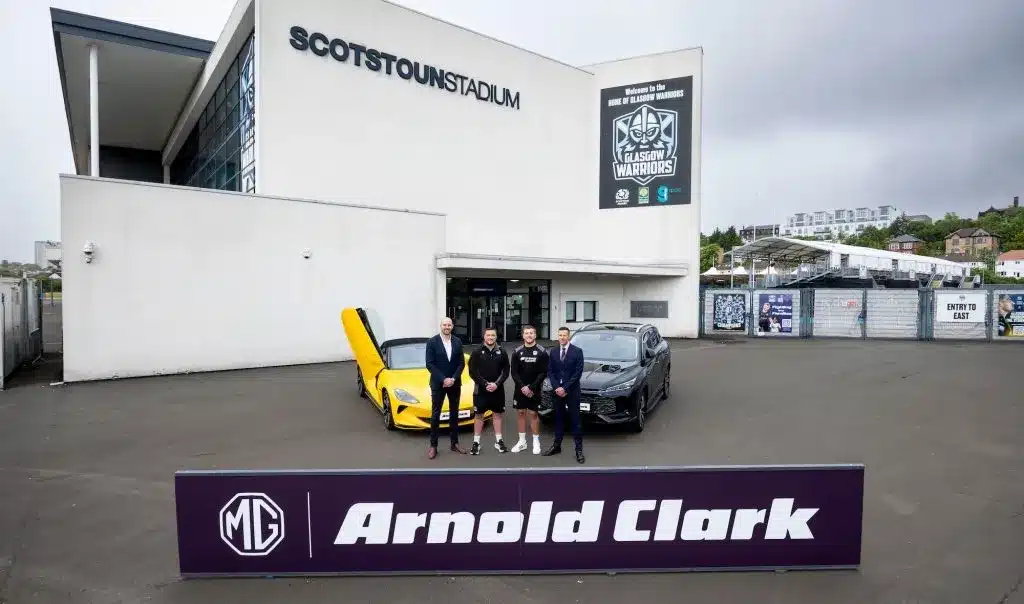 Arnold Clark MG parraine Glasgow Warriors et Edinburgh Rugby