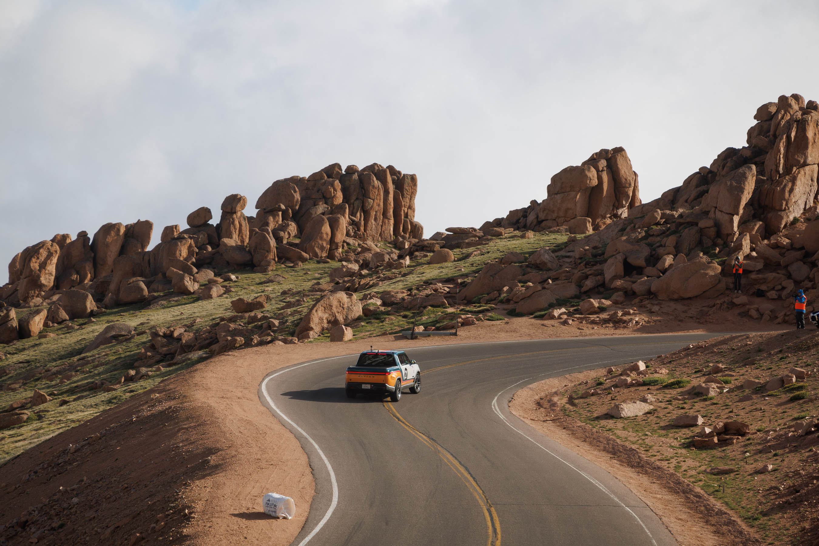 Rivian R1T à la course de côte internationale de Pikes Peak 2024
