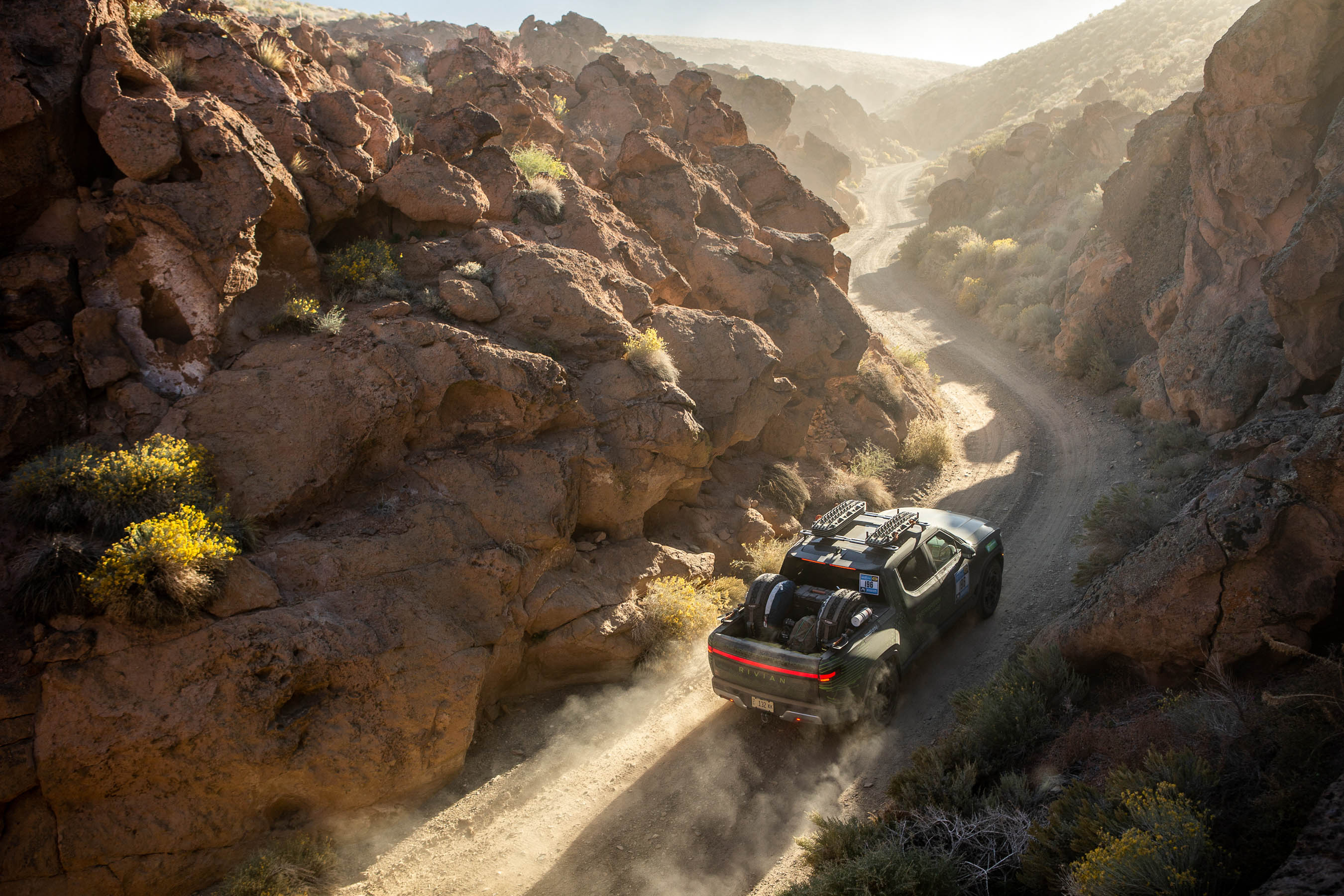 Rivian R1T au Rebelle Rally